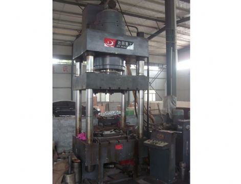 點(diǎn)擊查看詳細(xì)信息<br>標(biāo)題：Hydraulic press -500 閱讀次數(shù)：1680